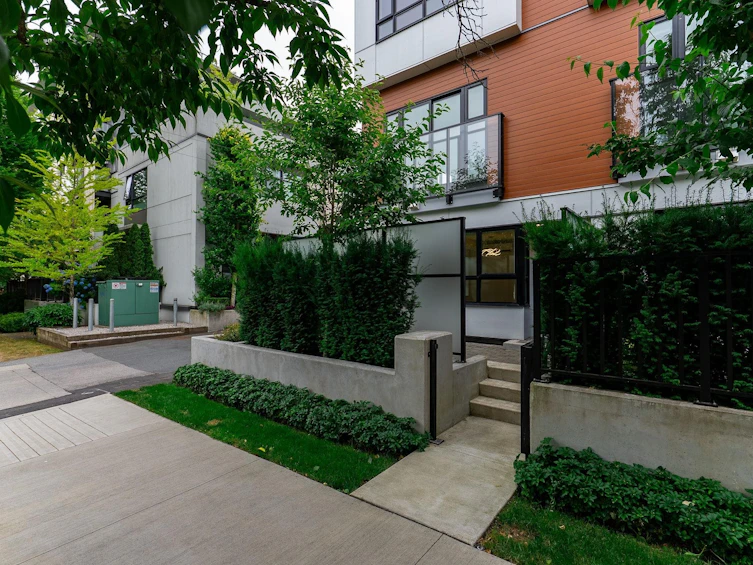 11-520 W 28th Avenue, Vancouver, BC, V5Z 2H1 - 2