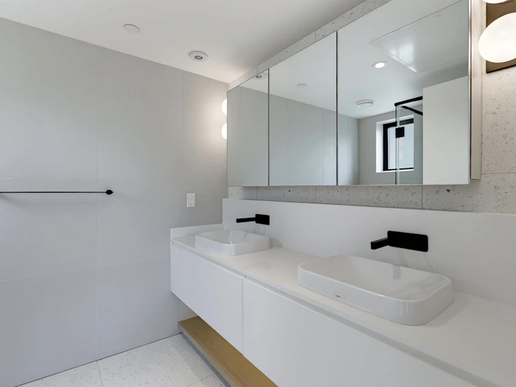 18-520 W 28th Avenue, Vancouver, BC, V5Z 2H1 - 18