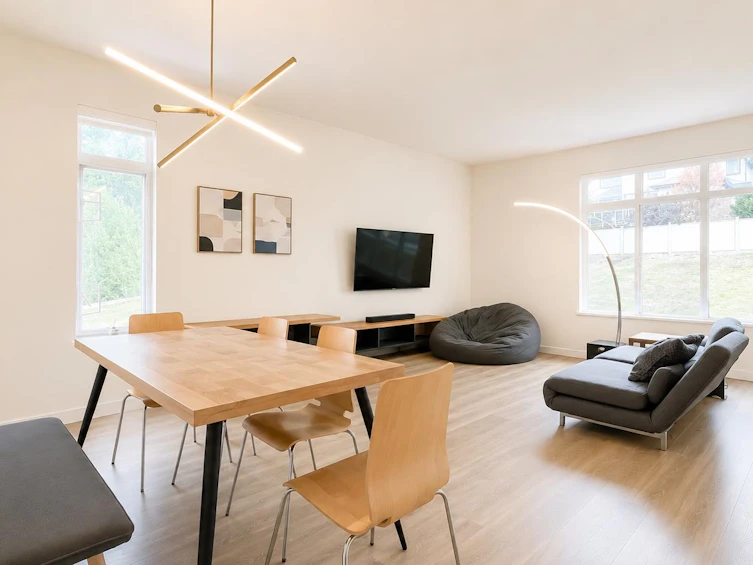 18-15235 Sitka Drive, Surrey, BC, V3S 0A9 - 8