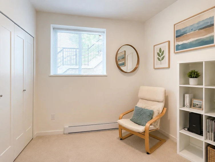 18-15235 Sitka Drive, Surrey, BC, V3S 0A9 - 4