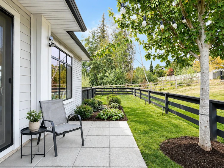 18-15235 Sitka Drive, Surrey, BC, V3S 0A9 - 34