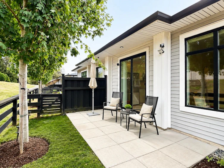 18-15235 Sitka Drive, Surrey, BC, V3S 0A9 - 32