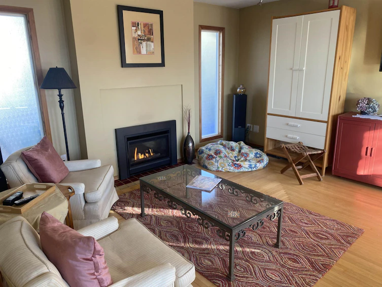 190 N Ellesmere Avenue, Burnaby, BC, V5B 1J8 - 15