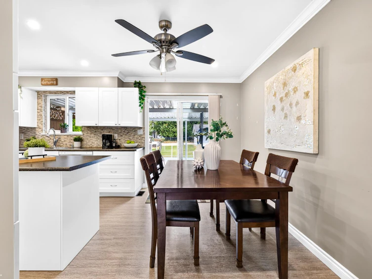 12905 --12907 99 Avenue, Surrey, BC, V3T 1E6 - 7