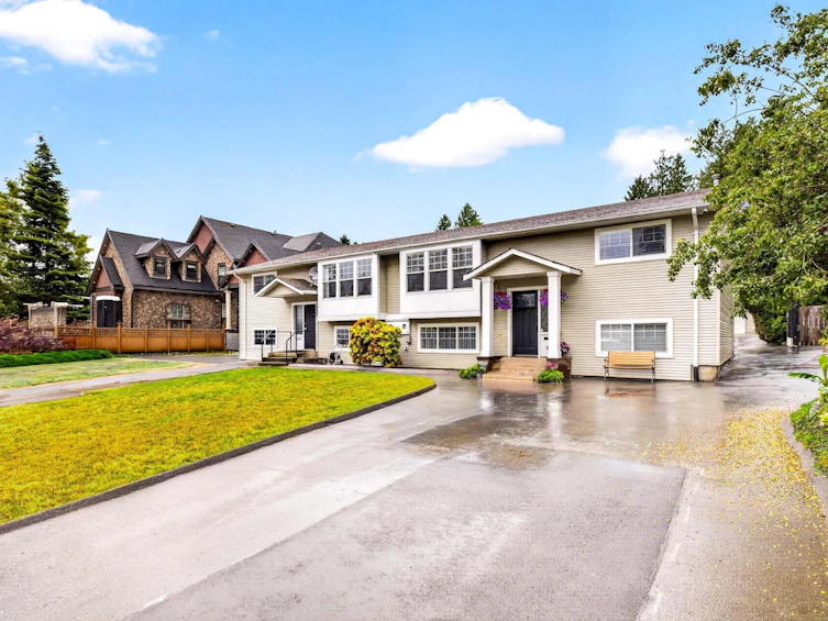 12905 --12907 99 Avenue, Surrey, BC, V3T 1E6 - 3