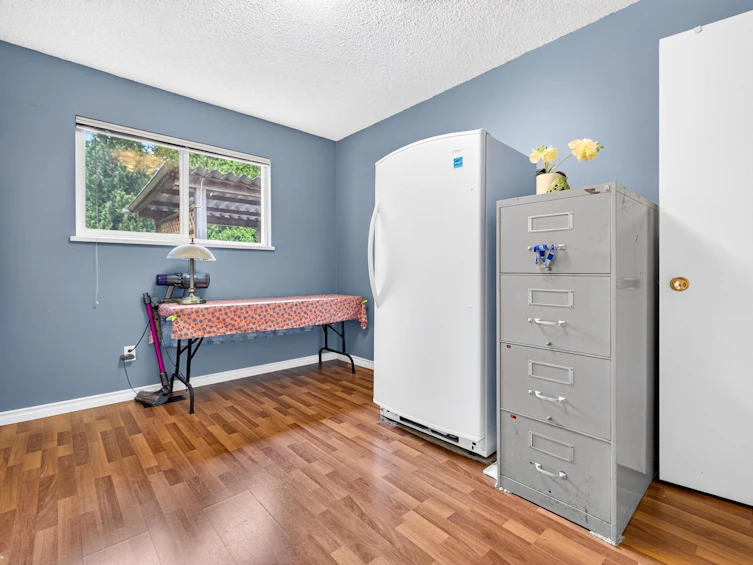 12905 --12907 99 Avenue, Surrey, BC, V3T 1E6 - 15