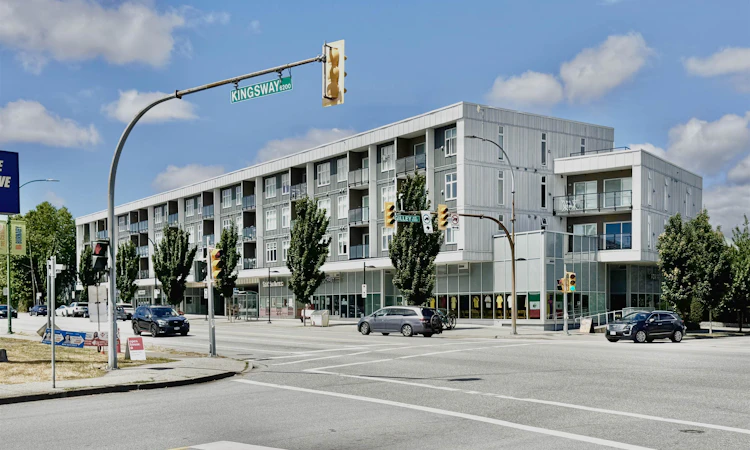 227-6283 Kingsway