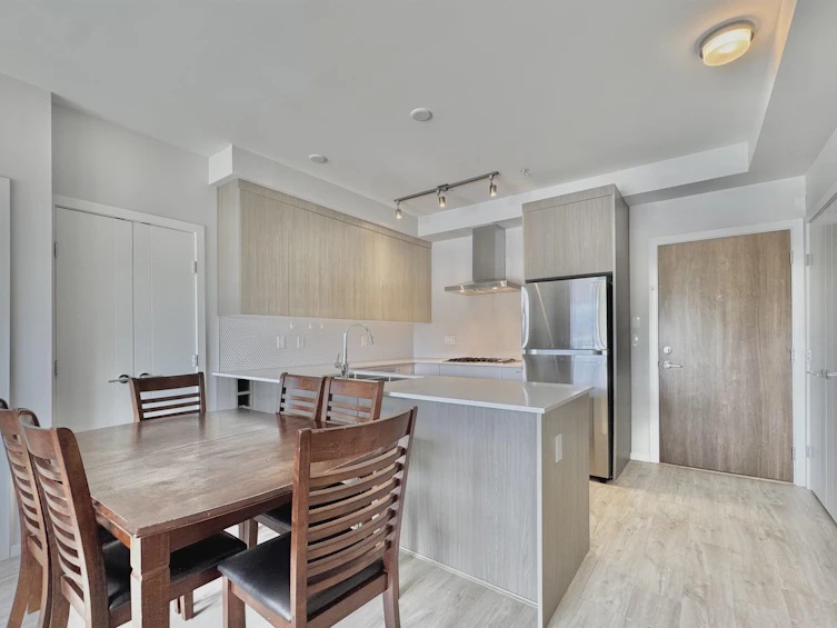 227-6283 Kingsway, Burnaby, BC, V5J 0H3 - 8
