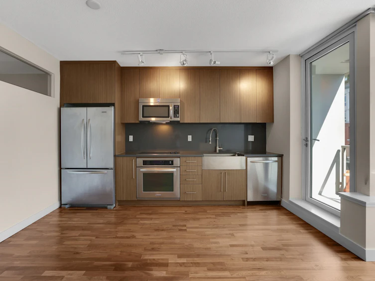 803-251 E 7th Avenue, Vancouver, BC, V5T 0B9 - 8