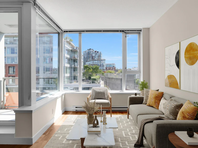 803-251 E 7th Avenue, Vancouver, BC, V5T 0B9 - 2