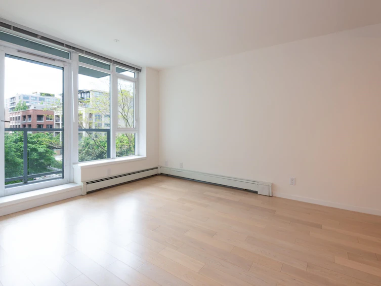 301-1887 Crowe Street, Vancouver, BC, V5Y 0B4 - 5