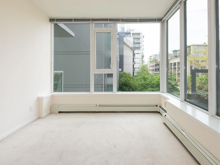 301-1887 Crowe Street, Vancouver, BC, V5Y 0B4 - 12