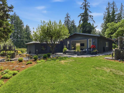 3552 Beach Avenue - 4