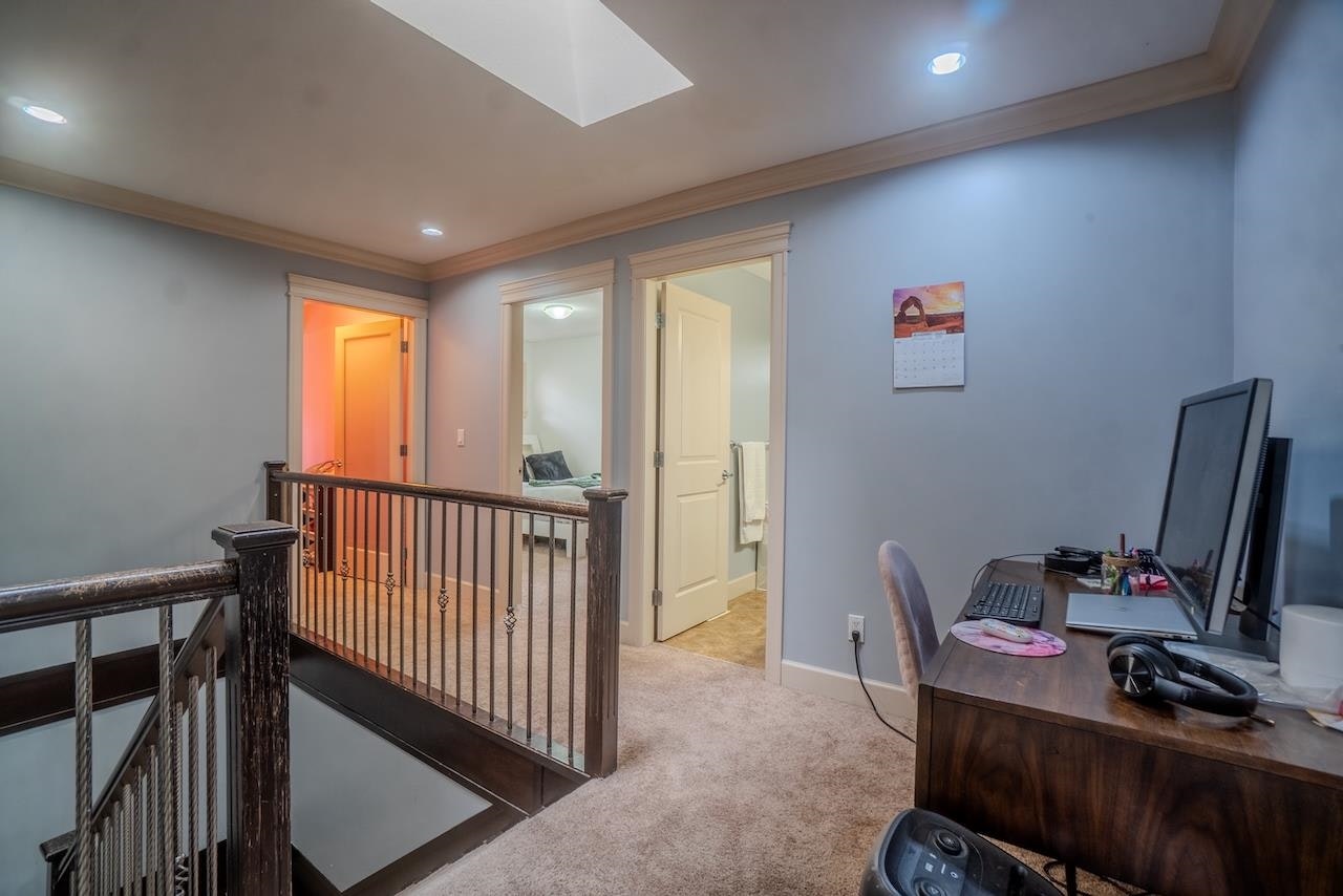 18938 54a Avenue, Surrey, BC, V3S 6R4 - 29