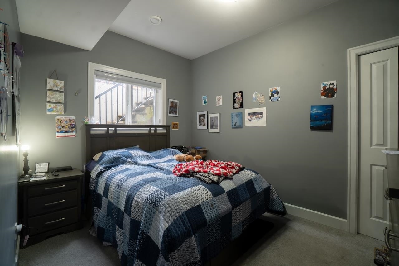 18938 54a Avenue, Surrey, BC, V3S 6R4 - 35