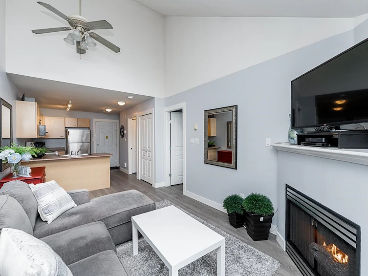 403-3939 Hastings Street, Burnaby, BC, V5C 2H8 - 13