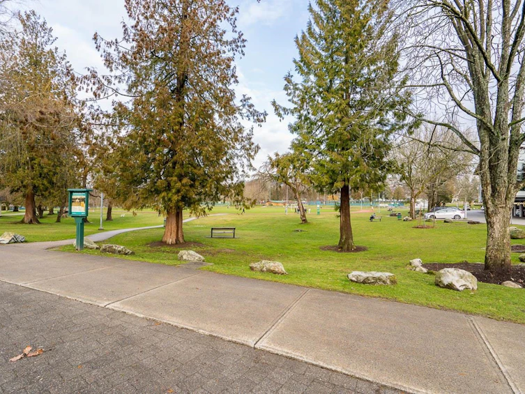 403-3939 Hastings Street, Burnaby, BC, V5C 2H8 - 30