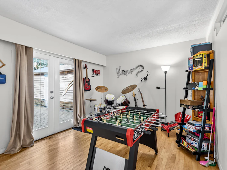 1849 North Road, Gibsons, BC, V0N 1V1 - 17
