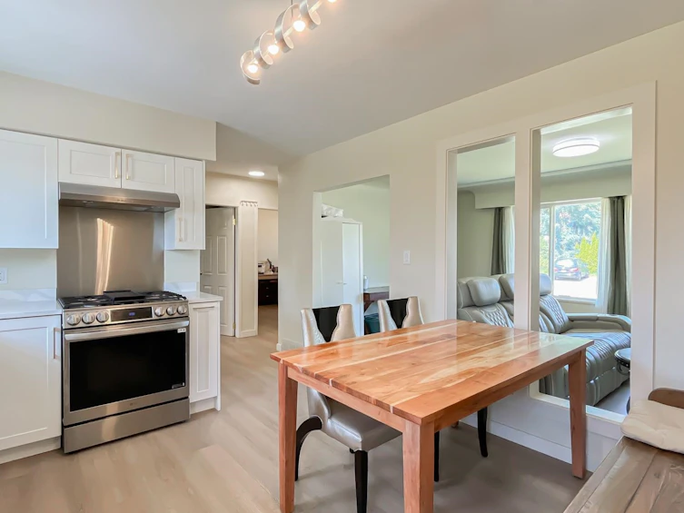 1752 Dorset Avenue, Port Coquitlam, BC, V3B 2A2 - 9