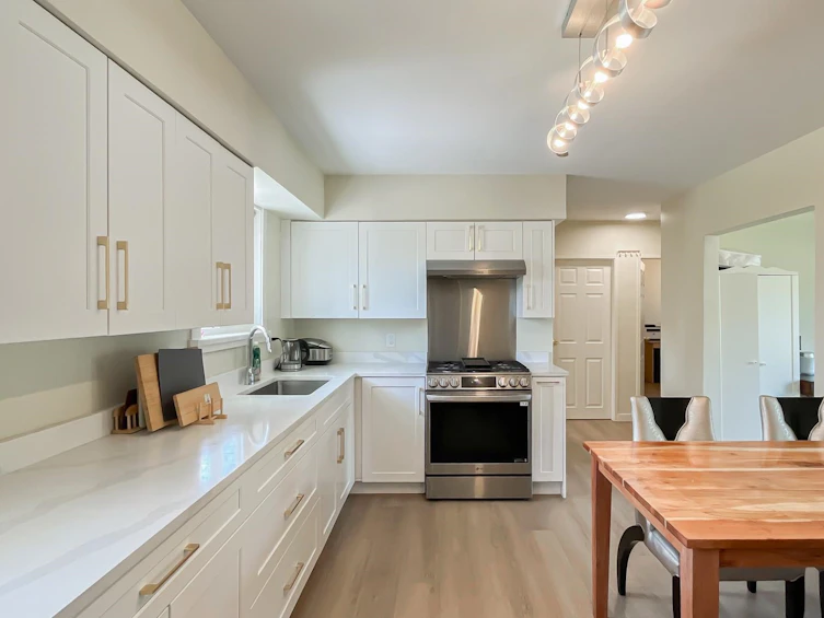 1752 Dorset Avenue, Port Coquitlam, BC, V3B 2A2 - 8
