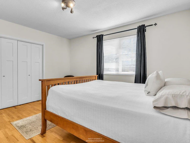 999 53a Street, Delta, BC, V4M 3E2 - 20
