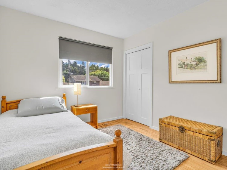 999 53a Street, Delta, BC, V4M 3E2 - 23