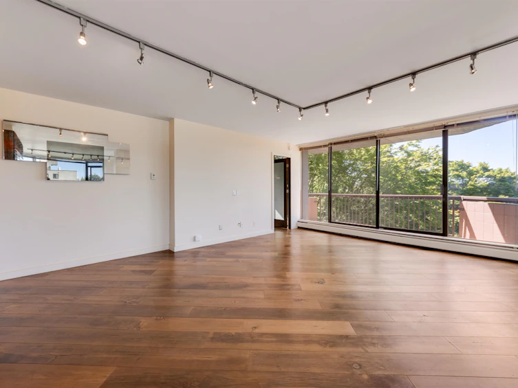 306-2445 W 3rd Avenue, Vancouver, BC, V6K 4K6 - 9