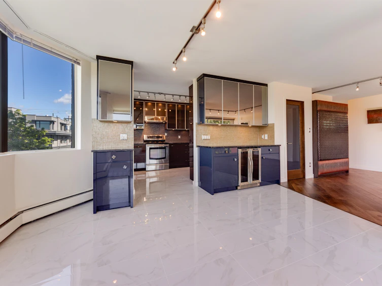 306-2445 W 3rd Avenue, Vancouver, BC, V6K 4K6 - 24