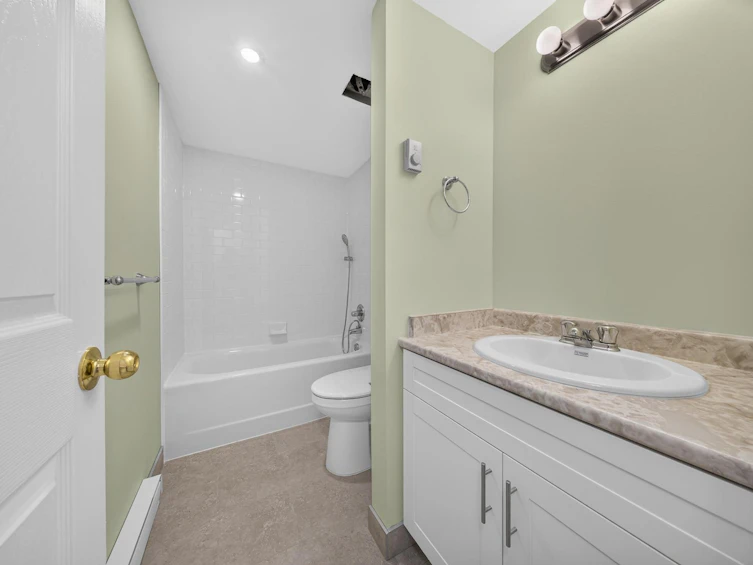 101-9516 Rotary Street, Chilliwack, BC, V2P 2W5 - 17