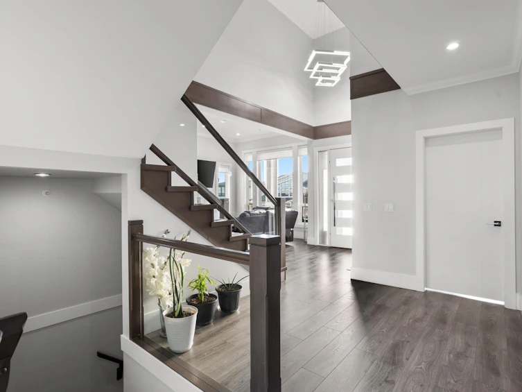 8394 Mctaggart Street, Mission, BC, V2V 0G3 - 5