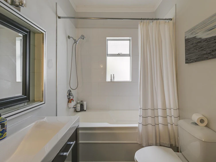 1577 E 26th Avenue, Vancouver, BC, V5N 2W1 - 21