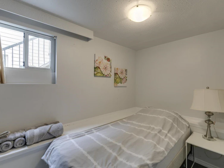 1577 E 26th Avenue, Vancouver, BC, V5N 2W1 - 25
