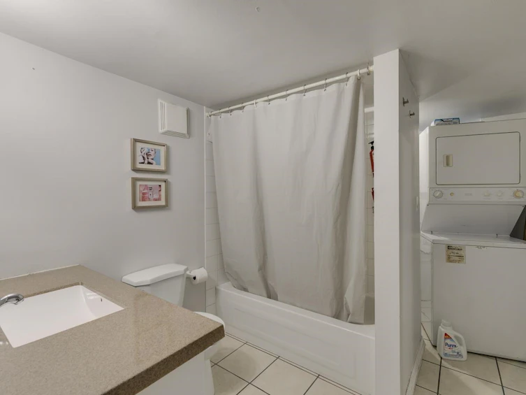 1577 E 26th Avenue, Vancouver, BC, V5N 2W1 - 27