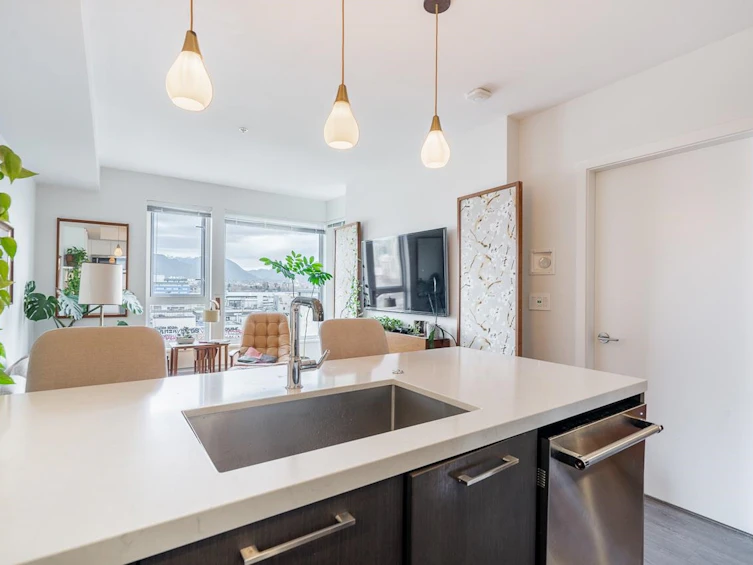 708-384 E 1st Avenue, Vancouver, BC, V5T 0G5 - 10