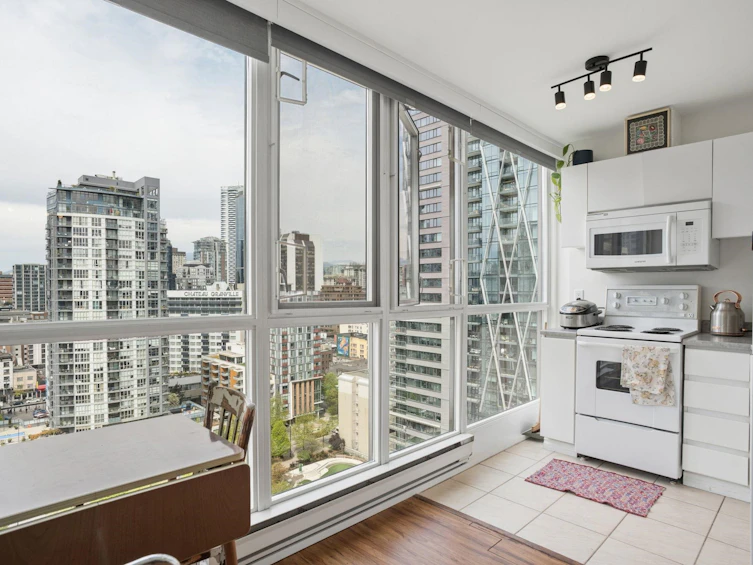 2101-1188 Richards Street, Vancouver, BC, V6B 3E6 - 3