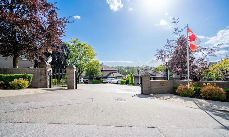 101-678 Citadel Drive