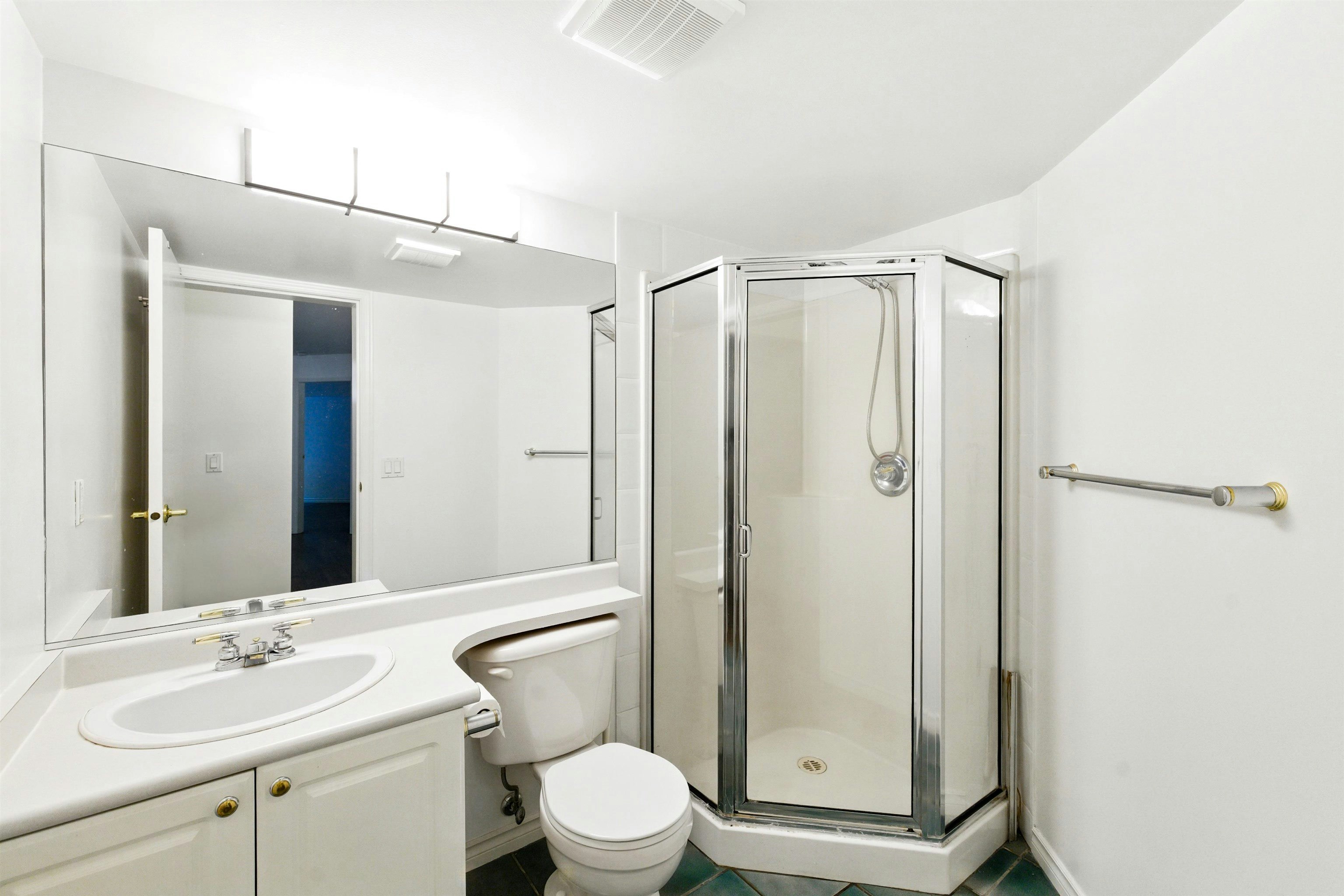 208-8100 Jones Road, Richmond, BC, V6Y 4B1 - 21