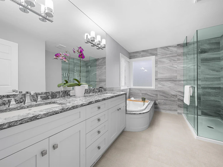 1818 Camelback Court, Coquitlam, BC, V3E 3K4 - 22