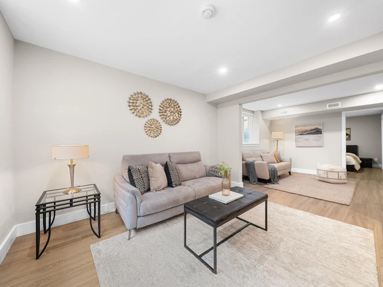 1818 Camelback Court, Coquitlam, BC, V3E 3K4 - 30