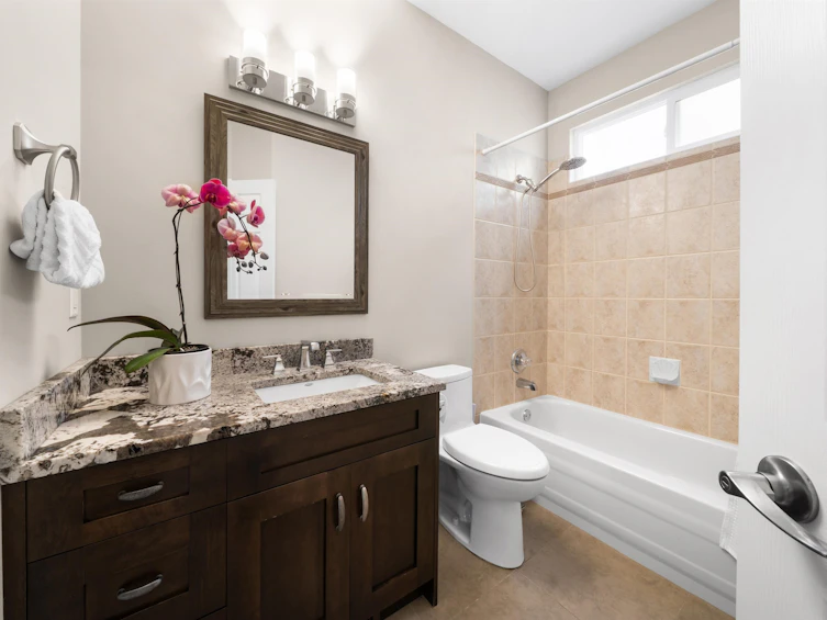 1818 Camelback Court, Coquitlam, BC, V3E 3K4 - 17