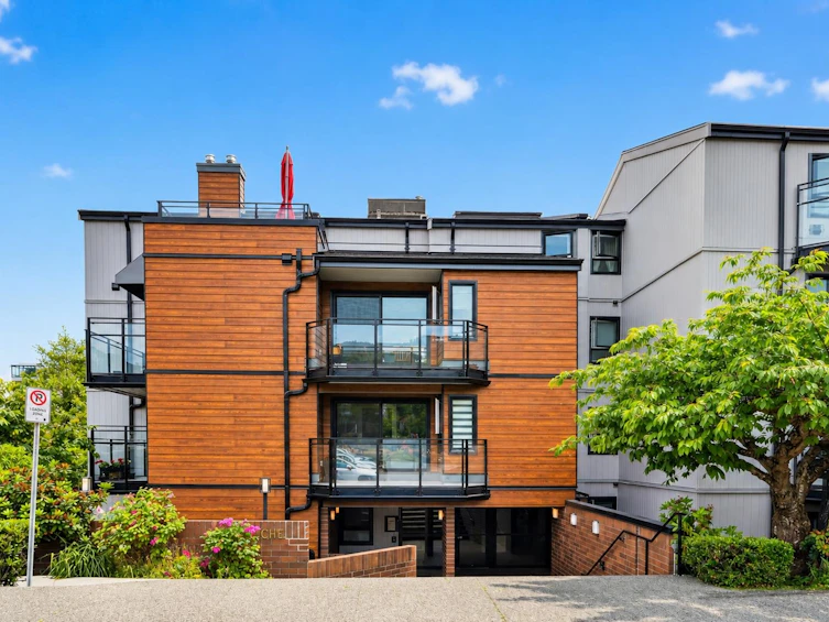 206-1340 Duchess Avenue, West Vancouver, BC, V7T 1H6 - 2