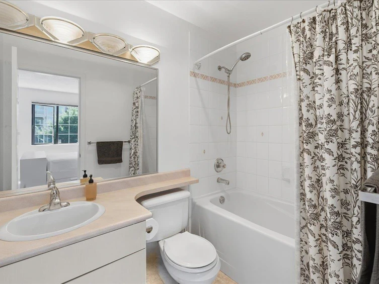 203-3368 Main Street, Vancouver, BC, V5V 3M7 - 13