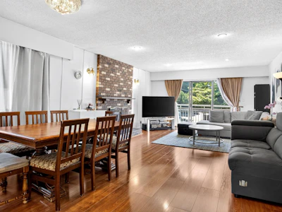 2871 E 18th Avenue - 4