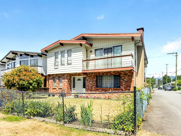 2871 E 18th Avenue, Vancouver, BC, V5M 2R1