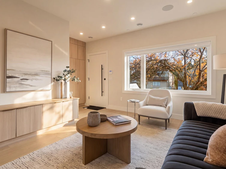 1937 Templeton Drive, Vancouver, BC, V5N 4V9 - 3