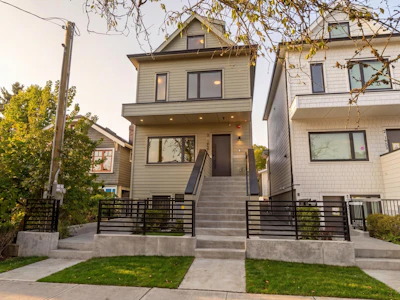 2-1937 Templeton Drive - 2