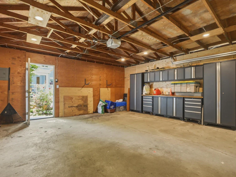 647 Prior Street, Vancouver, BC, V6A 2G7 - 34