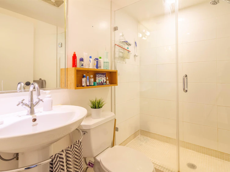 822 W 6th Avenue, Vancouver, BC, V5Z 1A6 - 14