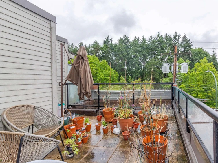 822 W 6th Avenue, Vancouver, BC, V5Z 1A6 - 19