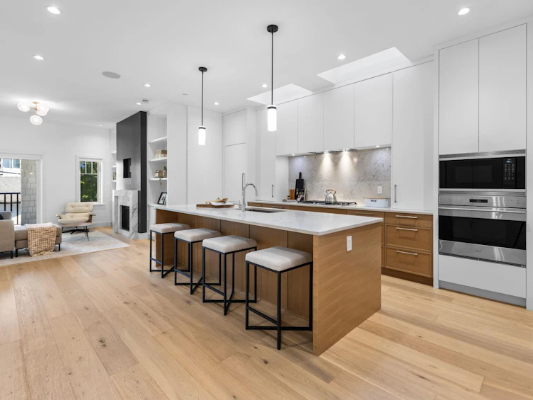 2518 W 3rd Avenue, Vancouver, BC, V6K 1M1 - 13